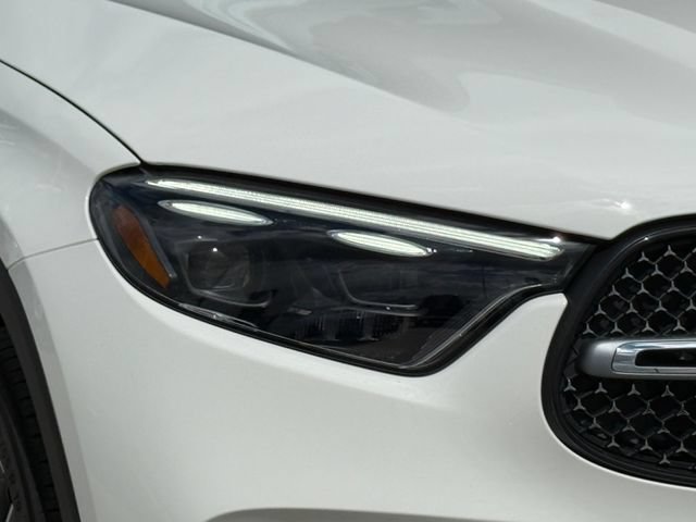 Certified 2025 Mercedes-Benz GLC 300 4MATIC image 37