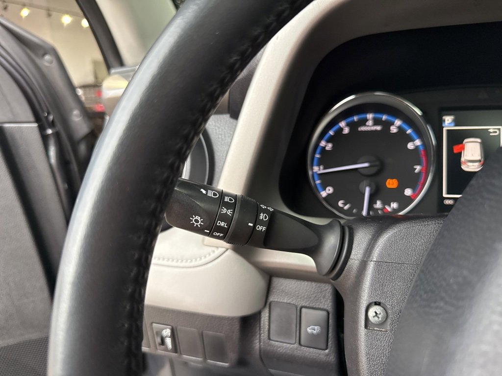 Used 2016 Toyota RAV4 XLE image 32