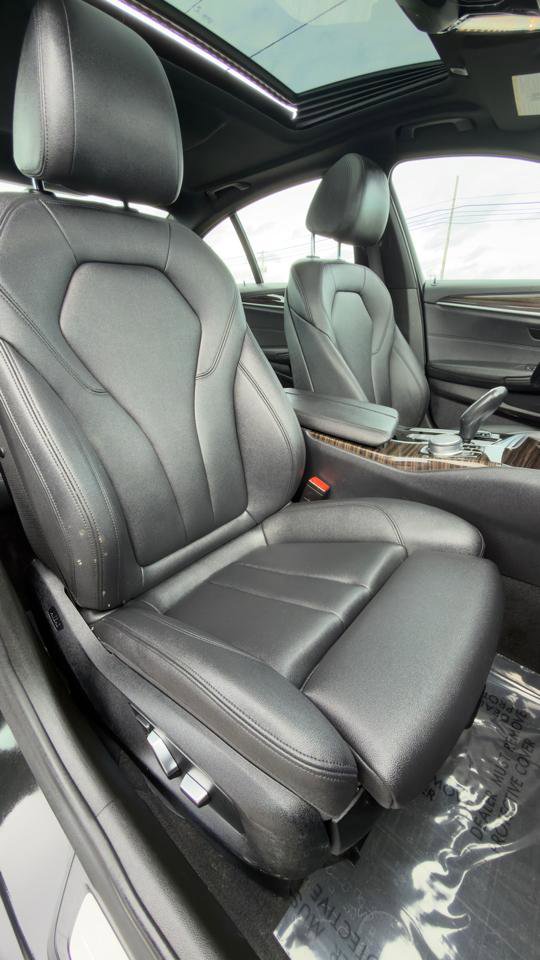 Used 2019 BMW 530i xDrive w/ Convenience Package image 49