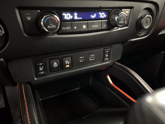 Used 2026 Nissan Frontier PRO-4X AWD/4WD image 16