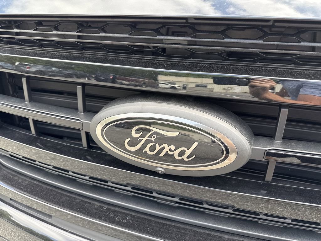 Used 2023 Ford F150 Lariat w/ Equipment Group 502A High AWD/4WD image 8