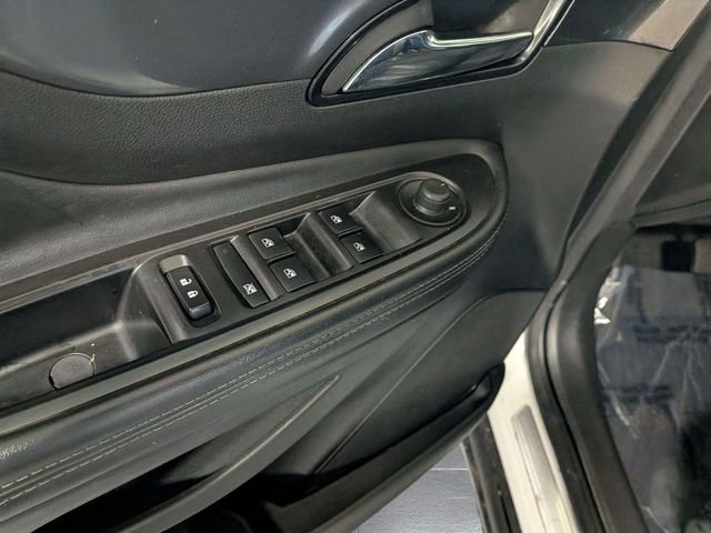 Used 2022 Buick Encore Preferred w/ Safety Package image 15