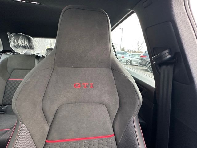 New 2026 Volkswagen GTI SE FWD image 28