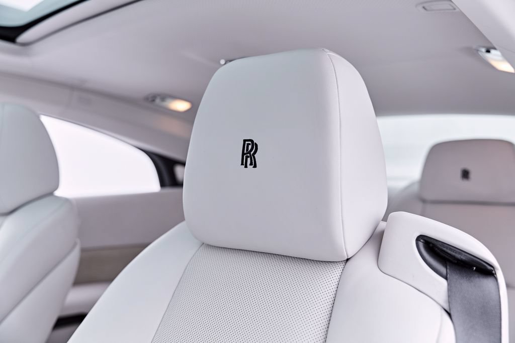Used 2014 Rolls-Royce Wraith RWD image 50