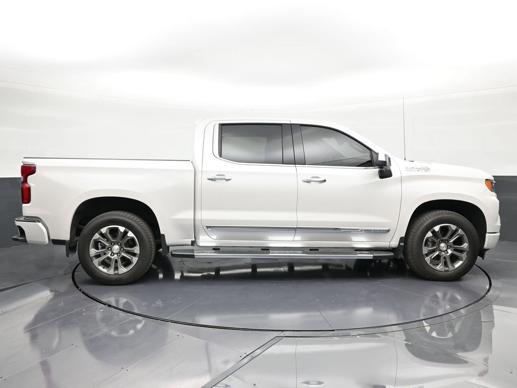 Used 2025 Chevrolet Silverado 1500 High Country w/ Technology Package RWD image 6