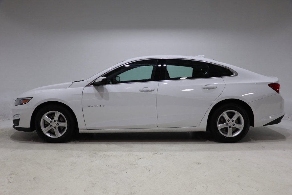Used 2024 Chevrolet Malibu LT FWD image 4