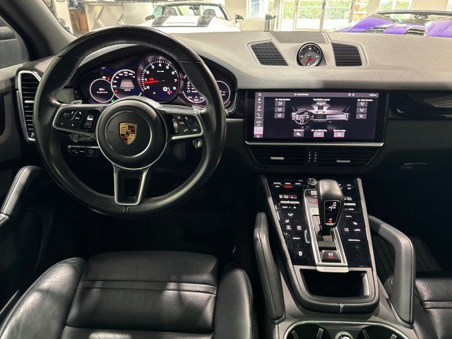 Used 2019 Porsche Cayenne AWD/4WD image 40