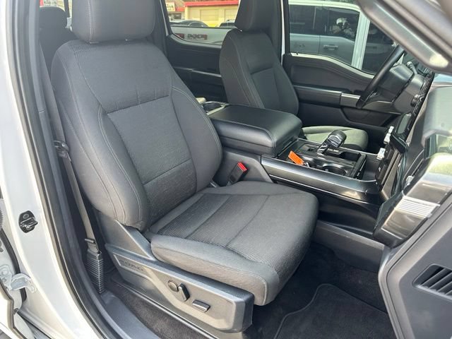 Used 2022 Ford F150 XLT w/ Equipment Group 302A High AWD/4WD image 11