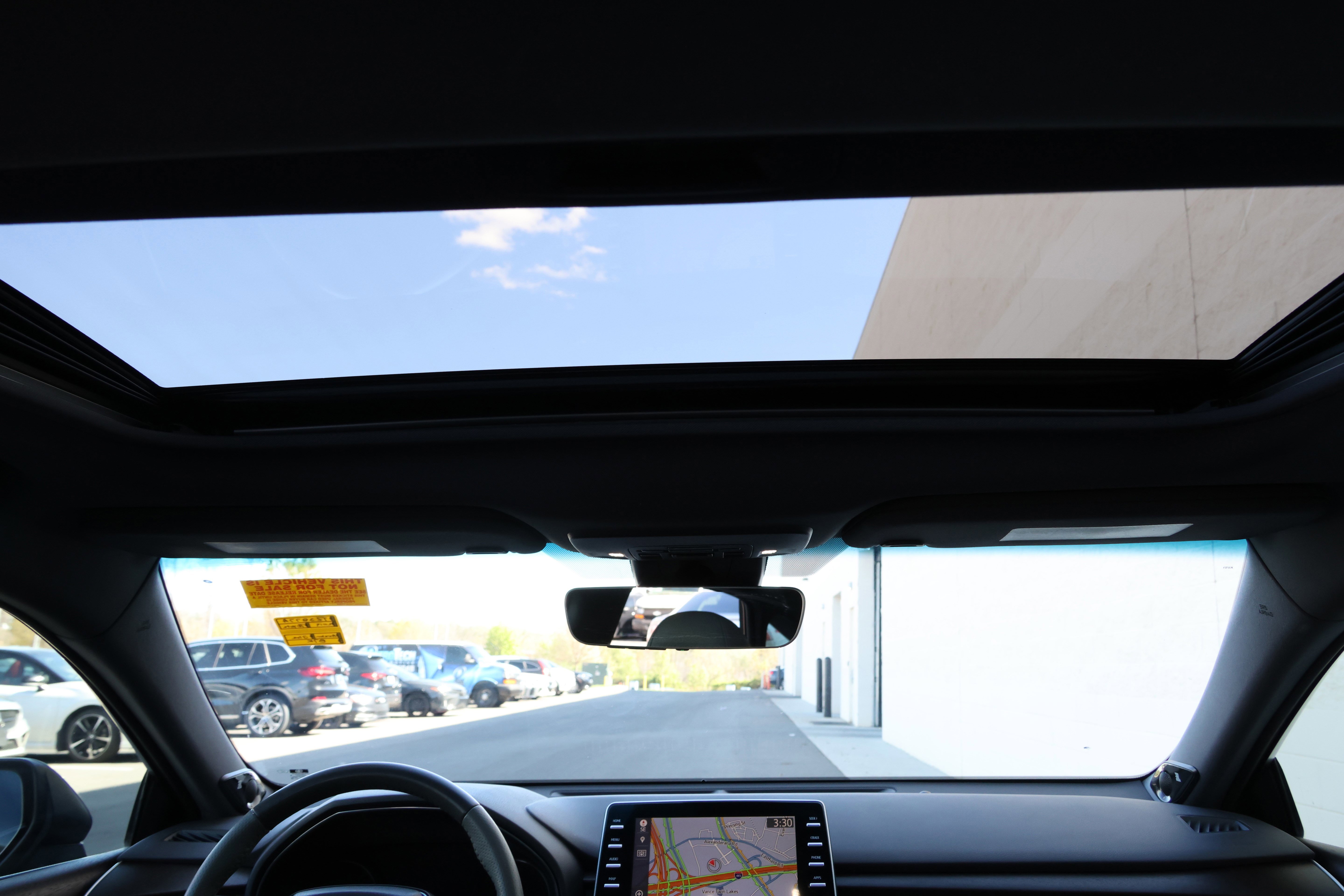 Used 2019 Toyota Avalon Limited w/ Advanced Safety Package image 31