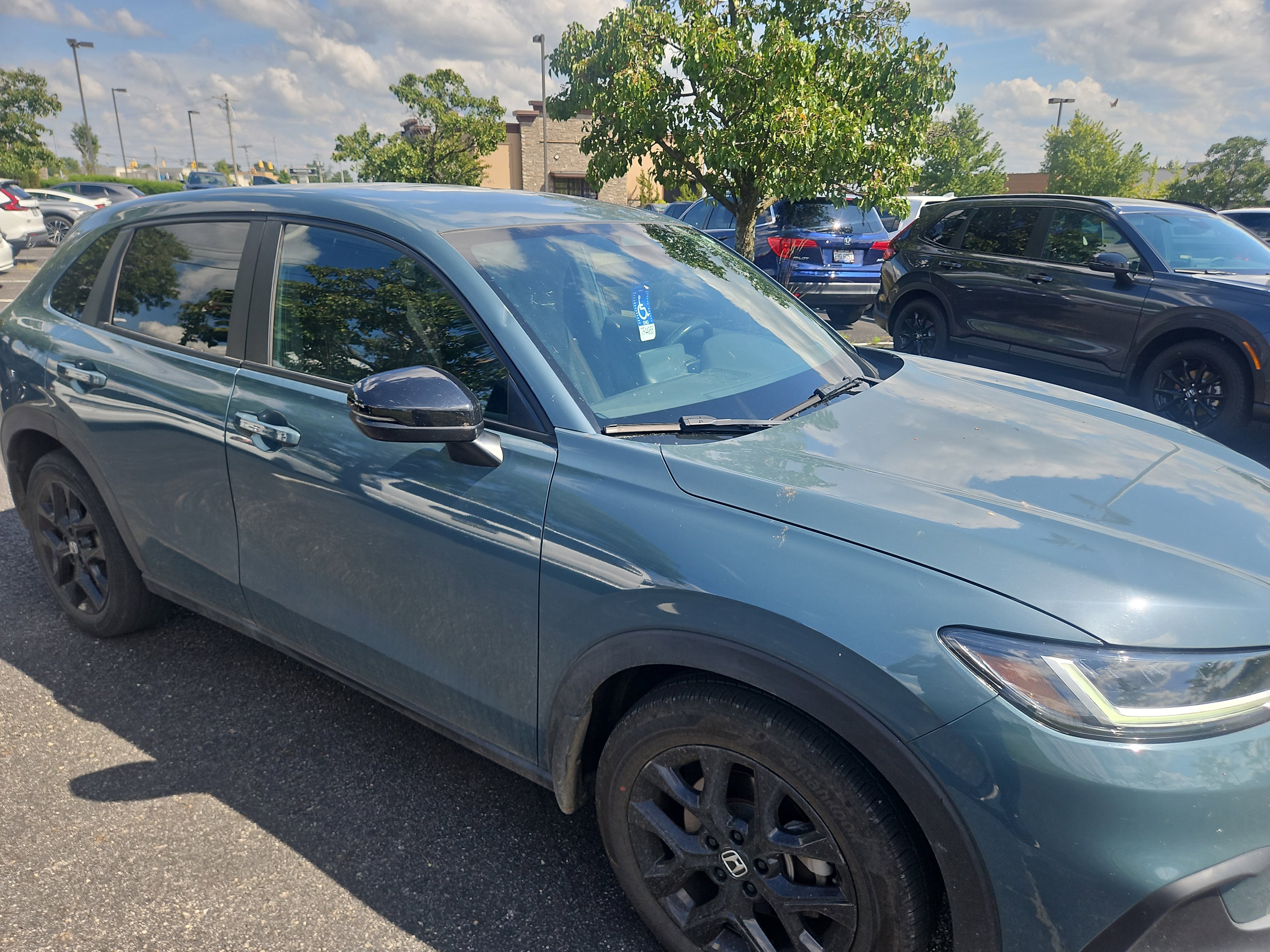 Used 2024 Honda HR-V Sport image 11