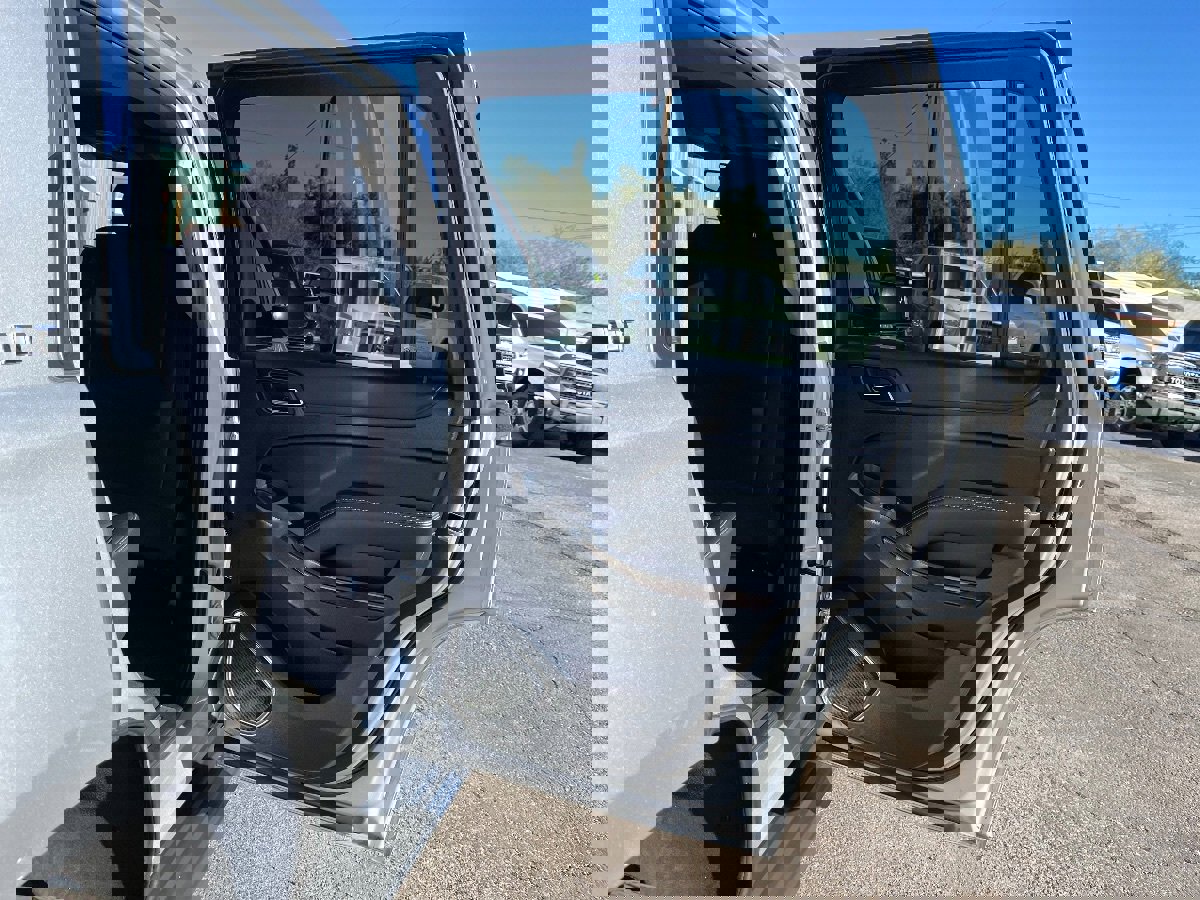 Used 2018 Chevrolet Tahoe LT image 37