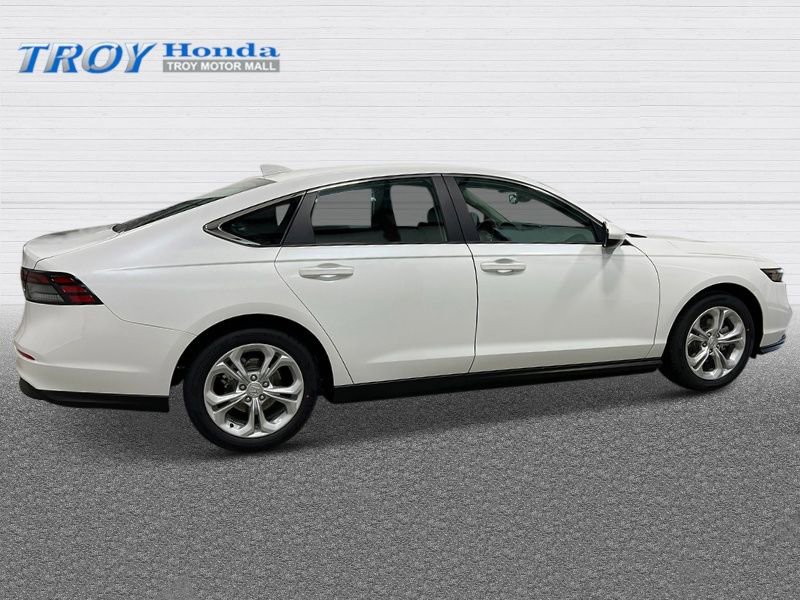 New 2025 Honda Accord LX image 7