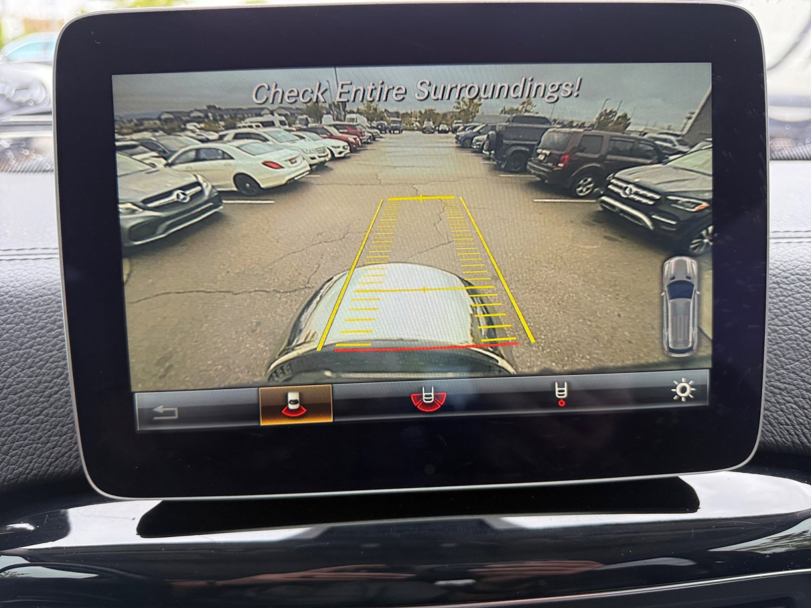 Used 2017 Mercedes-Benz G 550 image 15