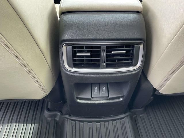 Used 2018 Honda CR-V Touring image 14