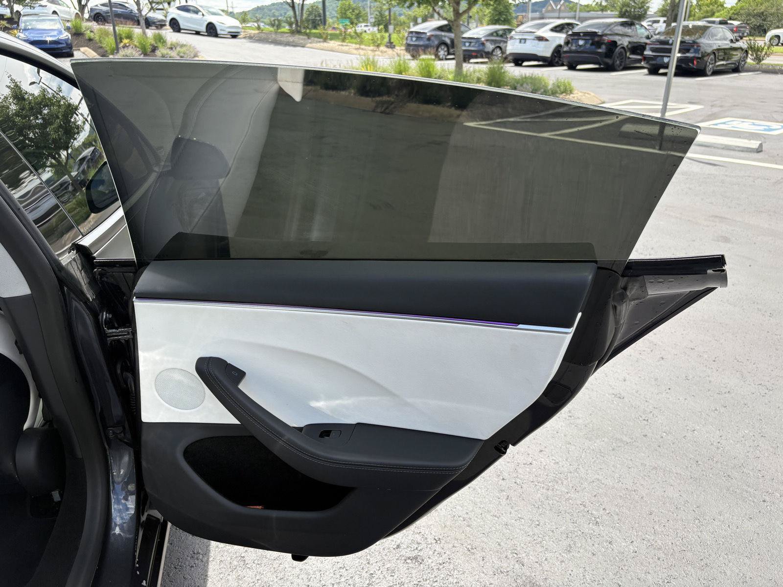 Used 2025 Tesla Model 3 Performance AWD/4WD image 17
