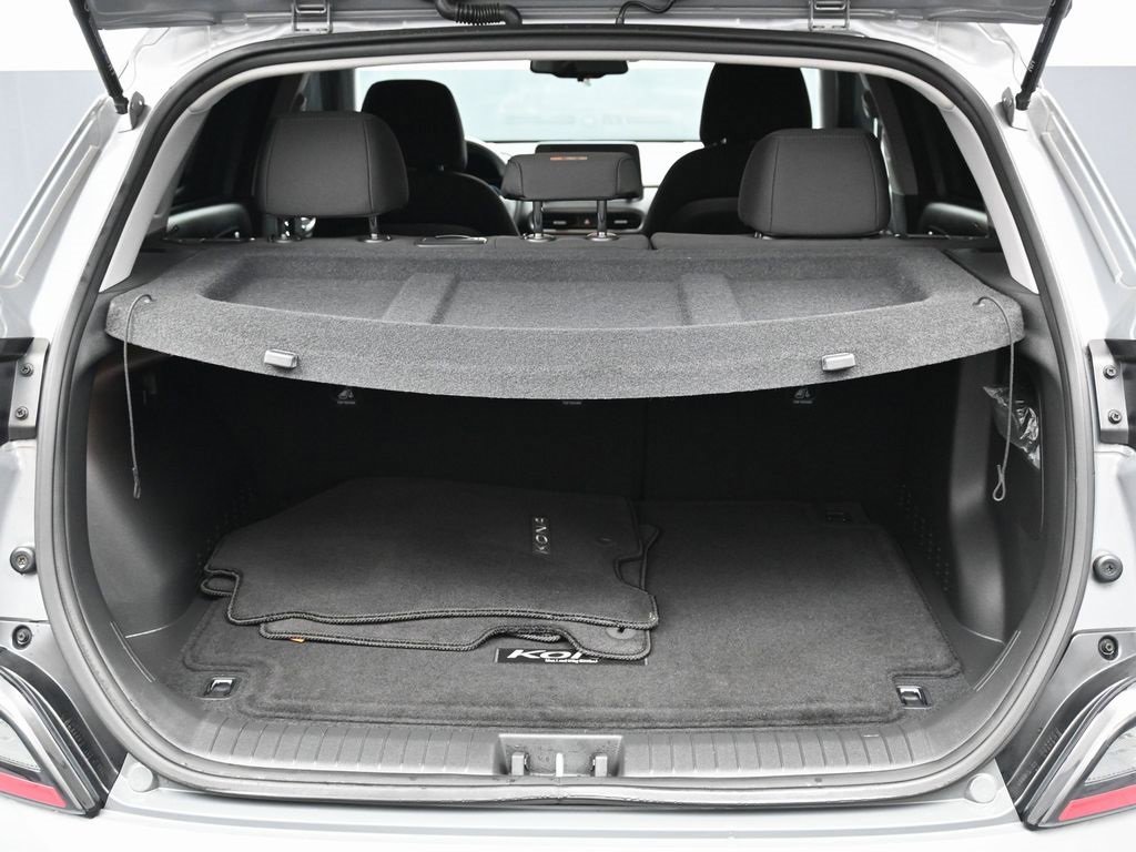 Used 2023 Hyundai Kona SE w/ Cargo Package image 15