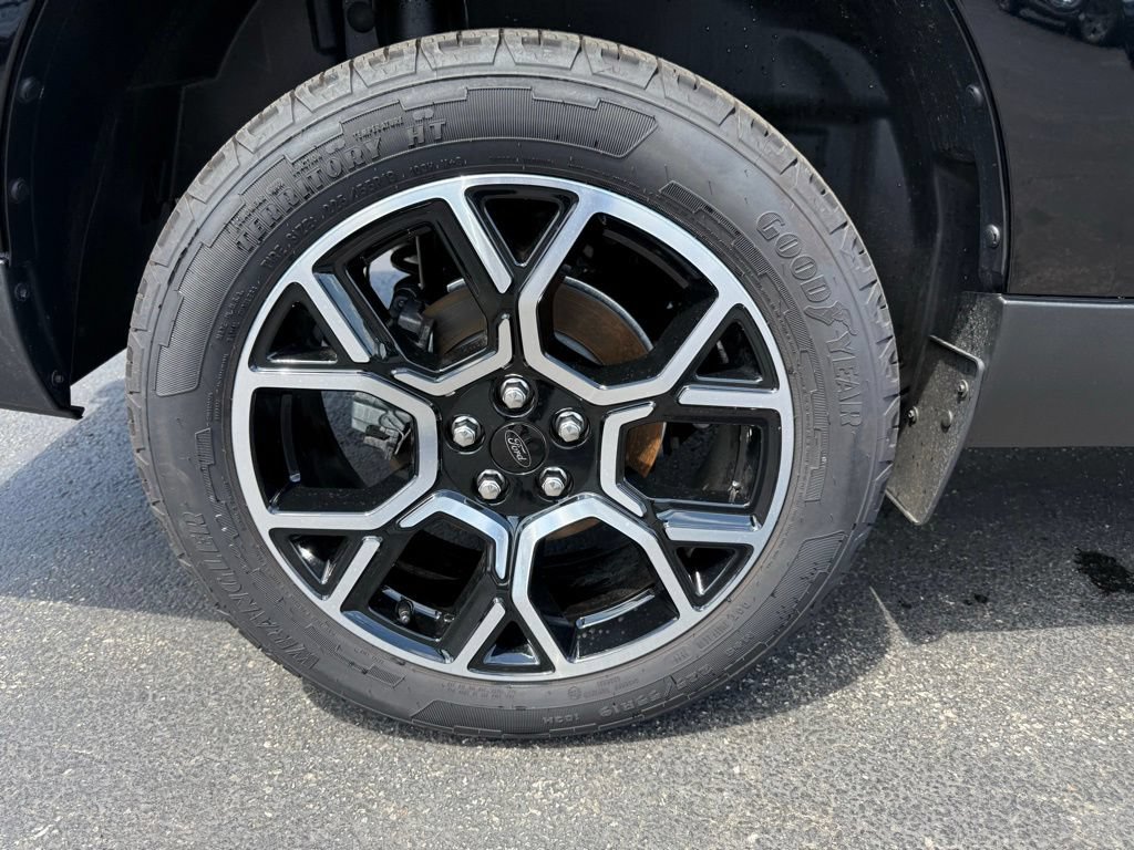 New 2025 Ford Maverick Lariat AWD/4WD image 46