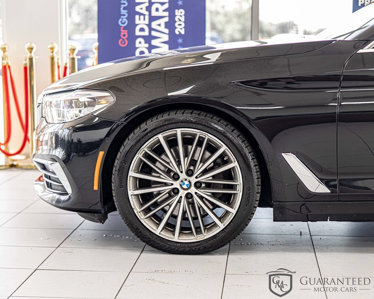 Used 2017 BMW 540i xDrive AWD/4WD image 7