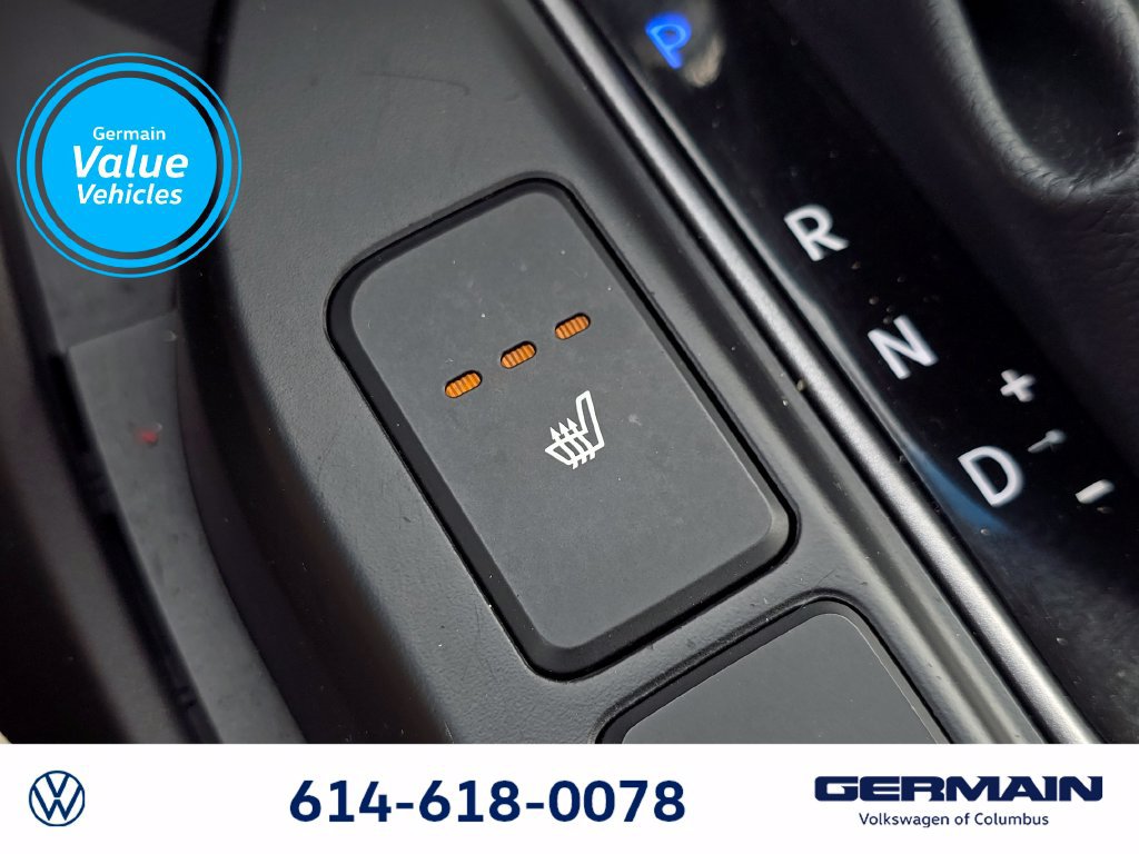 Used 2015 Hyundai Santa Fe Sport w/ Option Group 02 FWD image 31