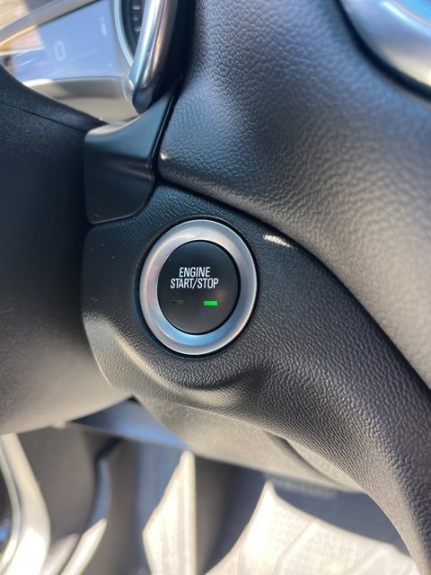 Used 2023 Chevrolet Equinox LT image 22