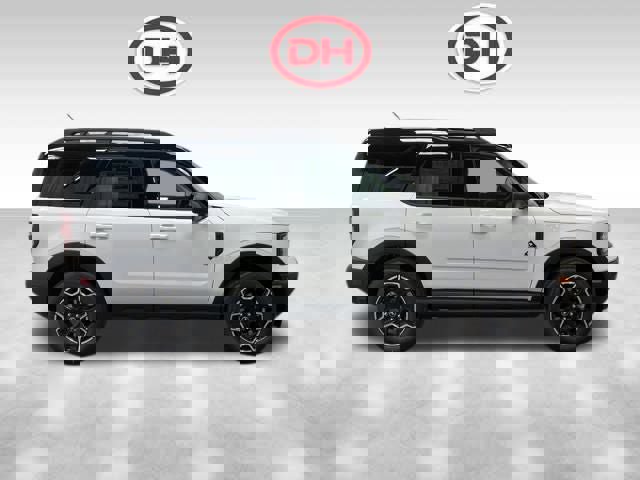 New 2025 Ford Bronco Sport Outer Banks w/ Outer Banks Tech Package+ image 2
