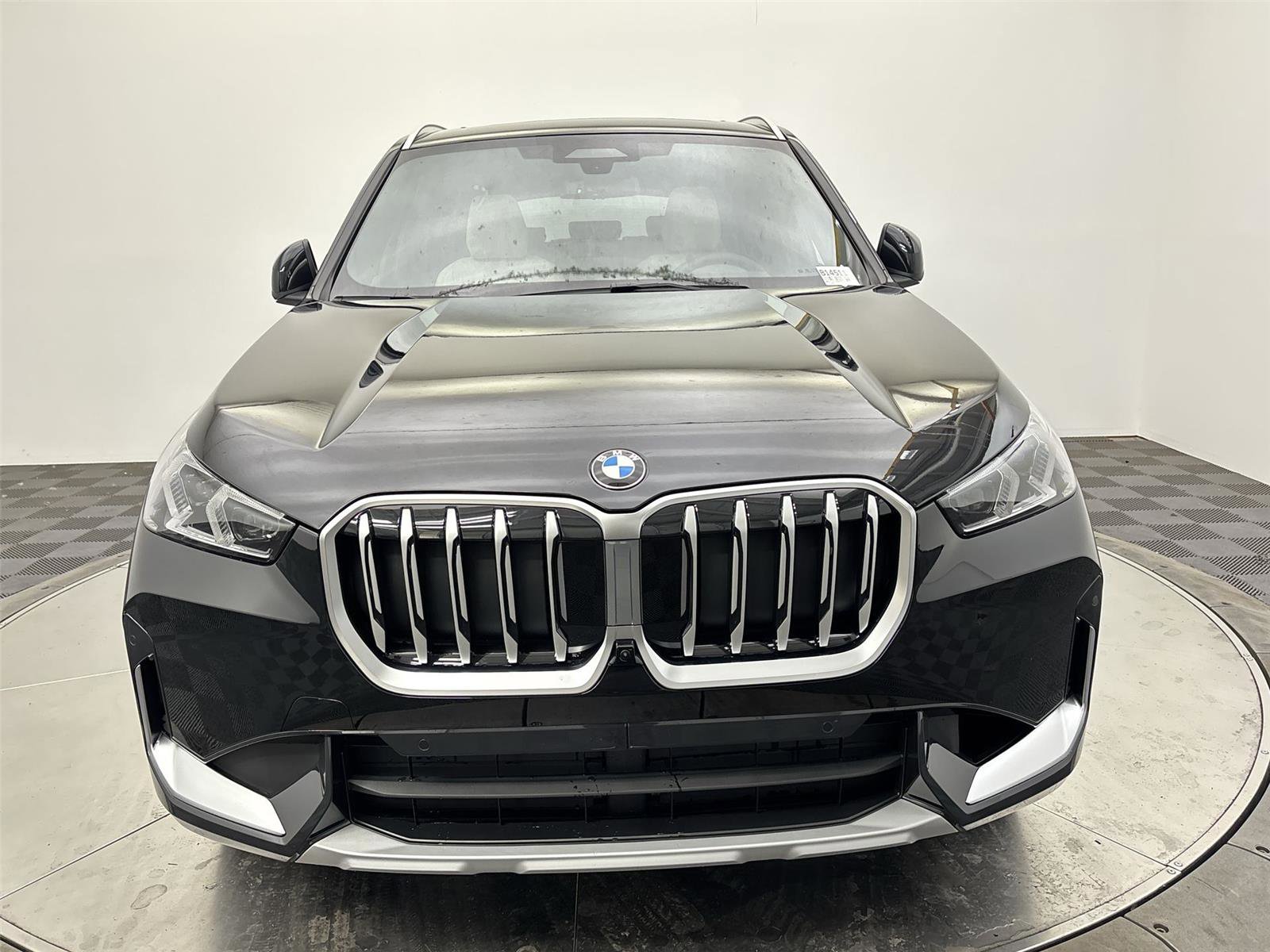 New 2025 BMW X1 xDrive28i w/ Premium Package image 14