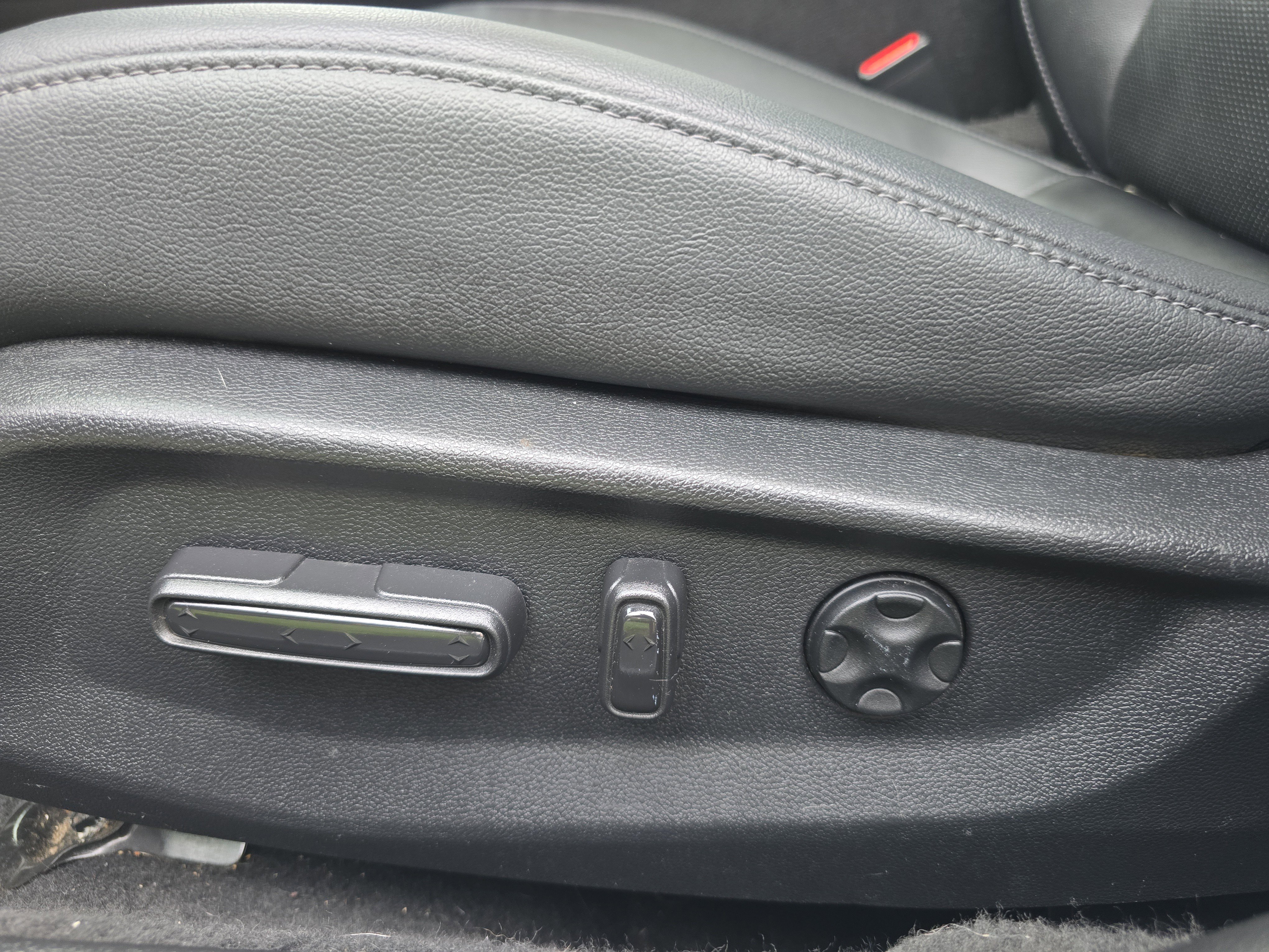 Used 2021 Honda Accord Touring image 13