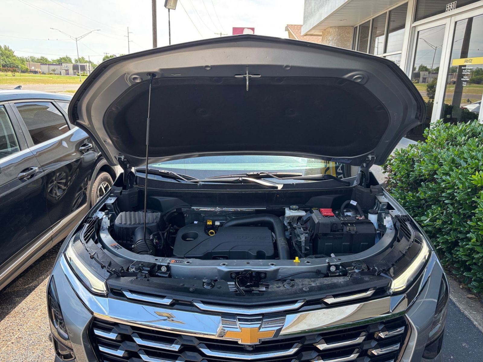 Used 2025 Chevrolet Equinox LT FWD image 32