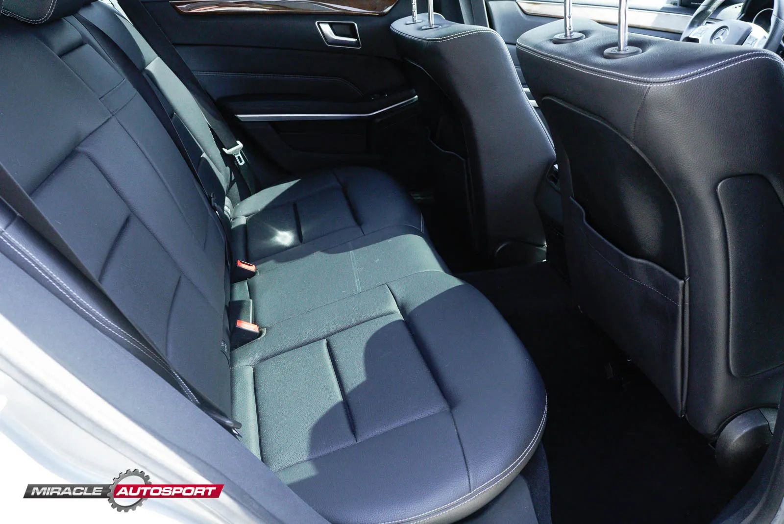 Used 2014 Mercedes-Benz E 350 4MATIC Wagon w/ Premium 1 Package image 39