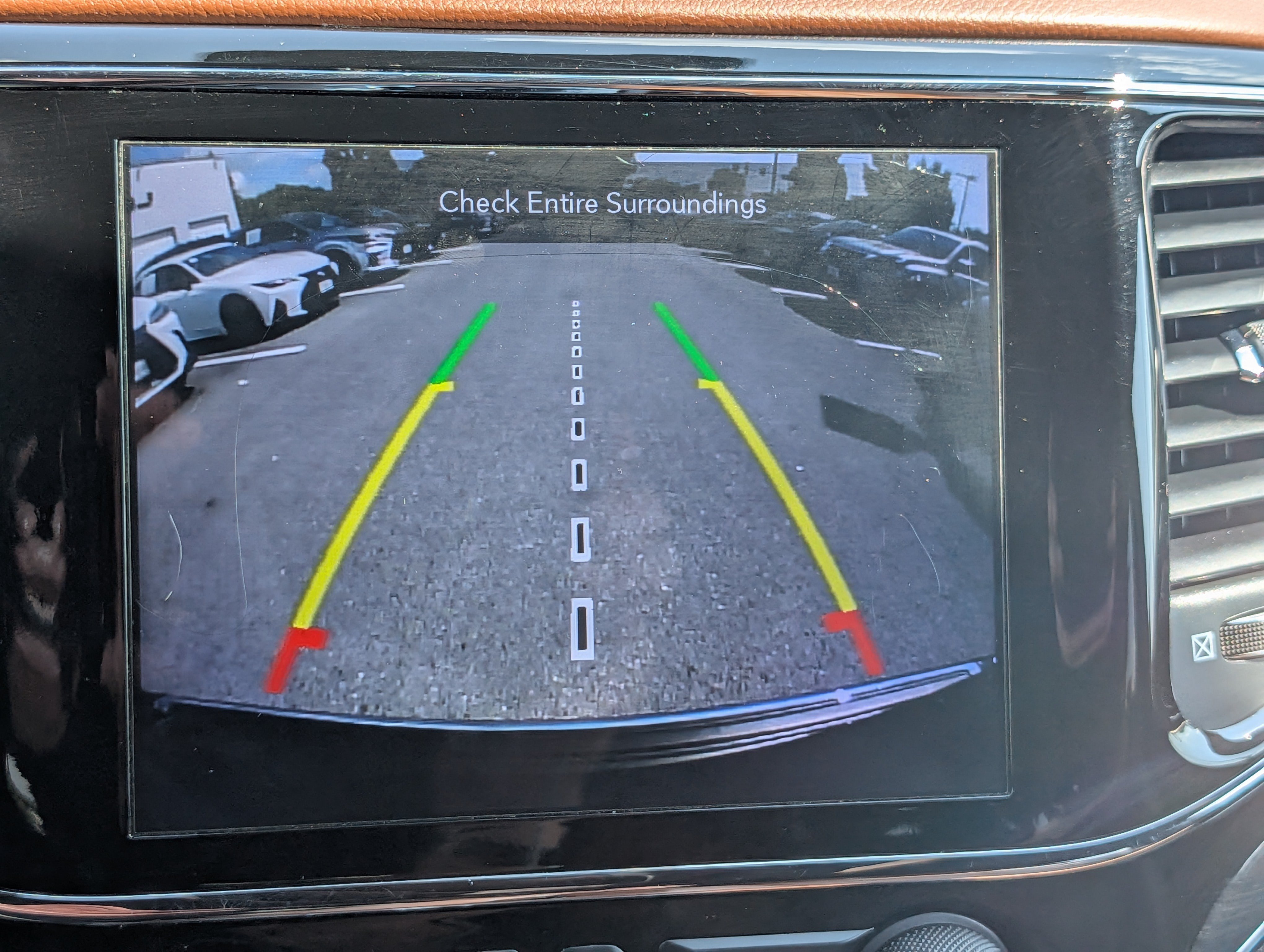 Used 2020 Jeep Grand Cherokee Overland AWD/4WD image 31