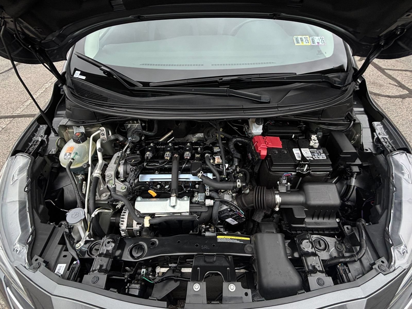 Used 2025 Nissan Versa SV FWD image 30