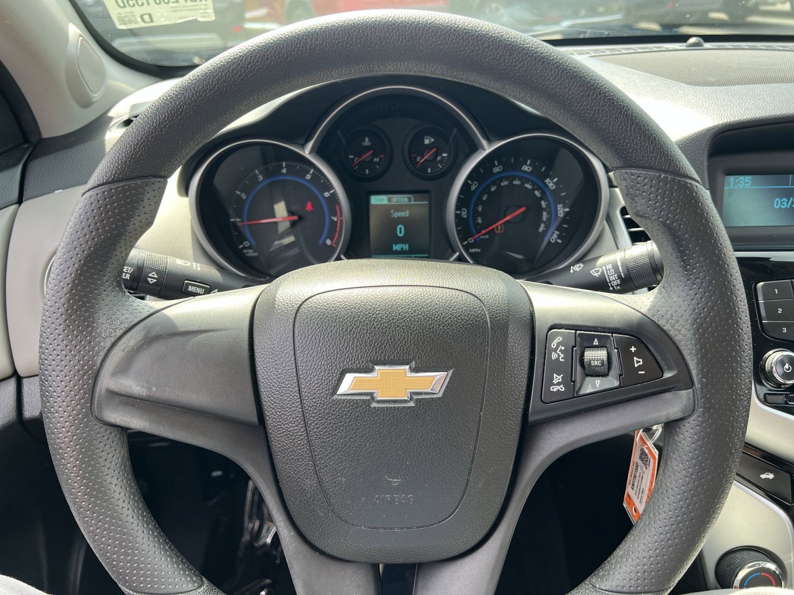 Used 2015 Chevrolet Cruze LS image 16