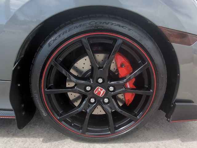 Used 2018 Honda Civic Type R image 32