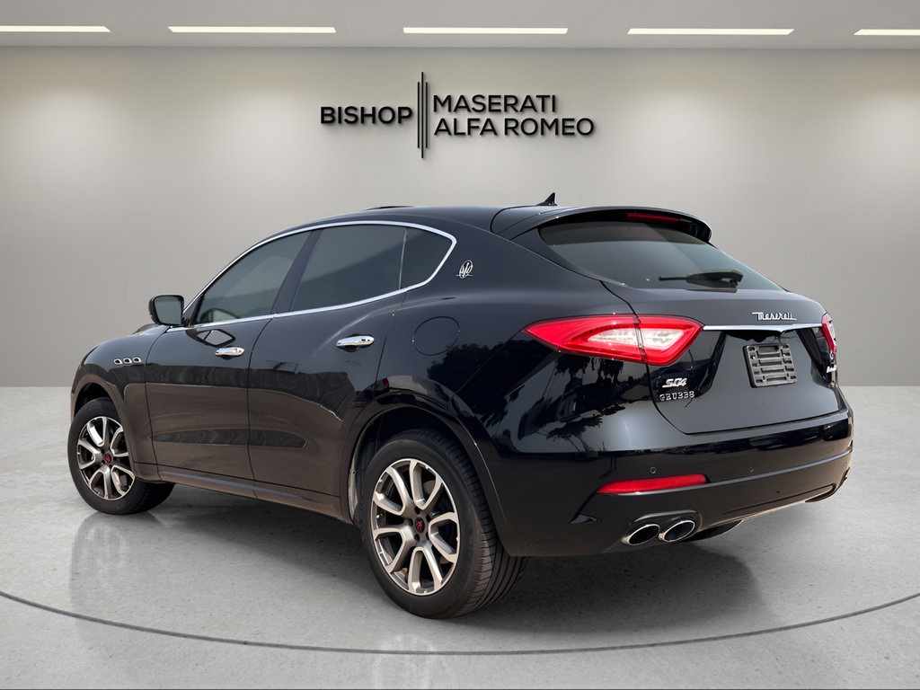 Used 2020 Maserati Levante S AWD/4WD image 3