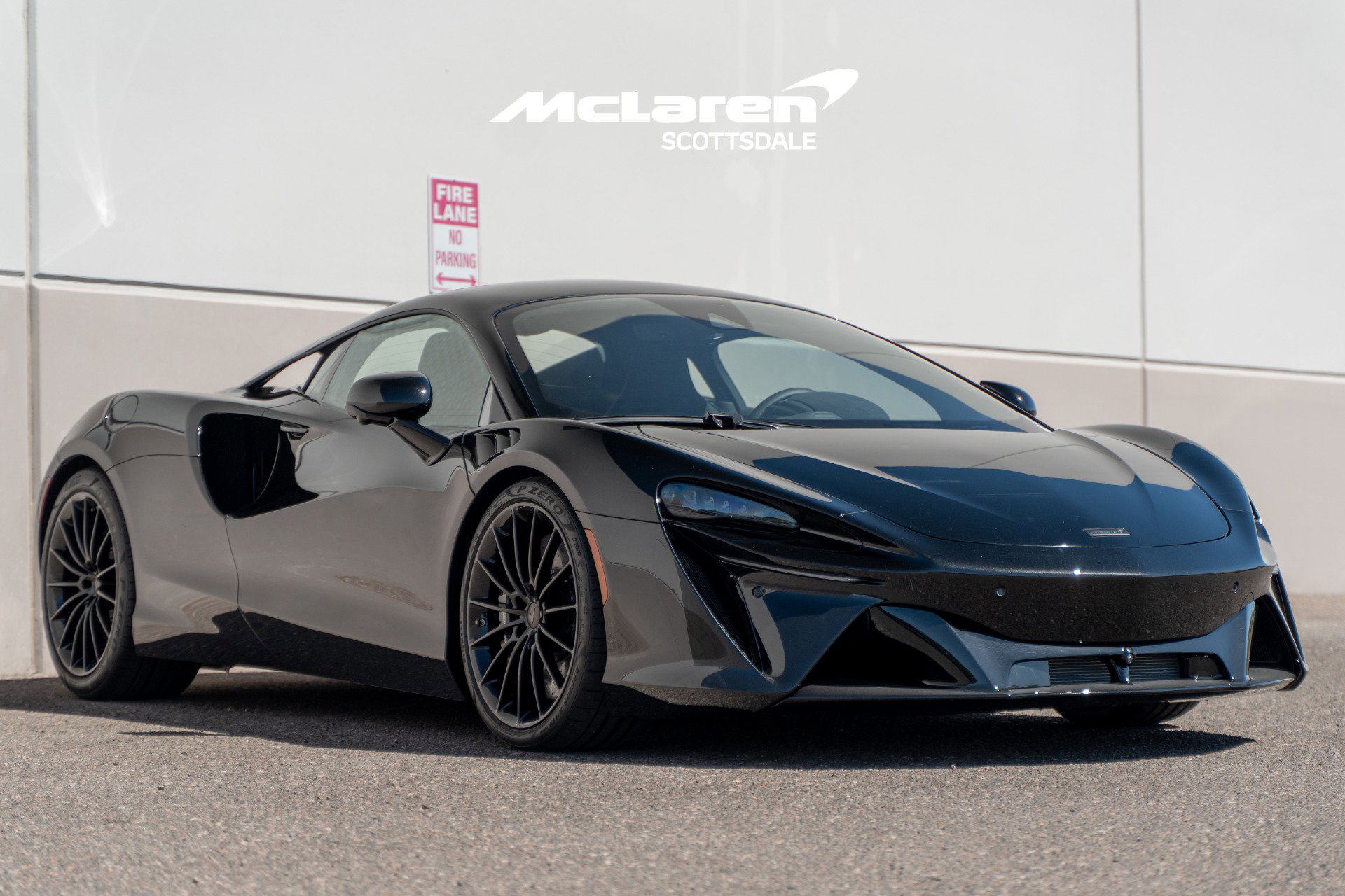 New 2026 McLaren Artura image 9