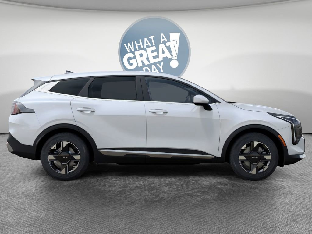 New 2026 Kia Sportage LX image 7