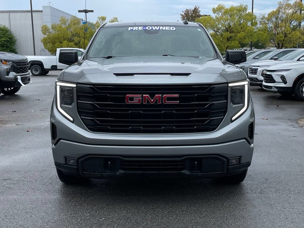 Used 2023 GMC Sierra 1500 Elevation AWD/4WD image 2