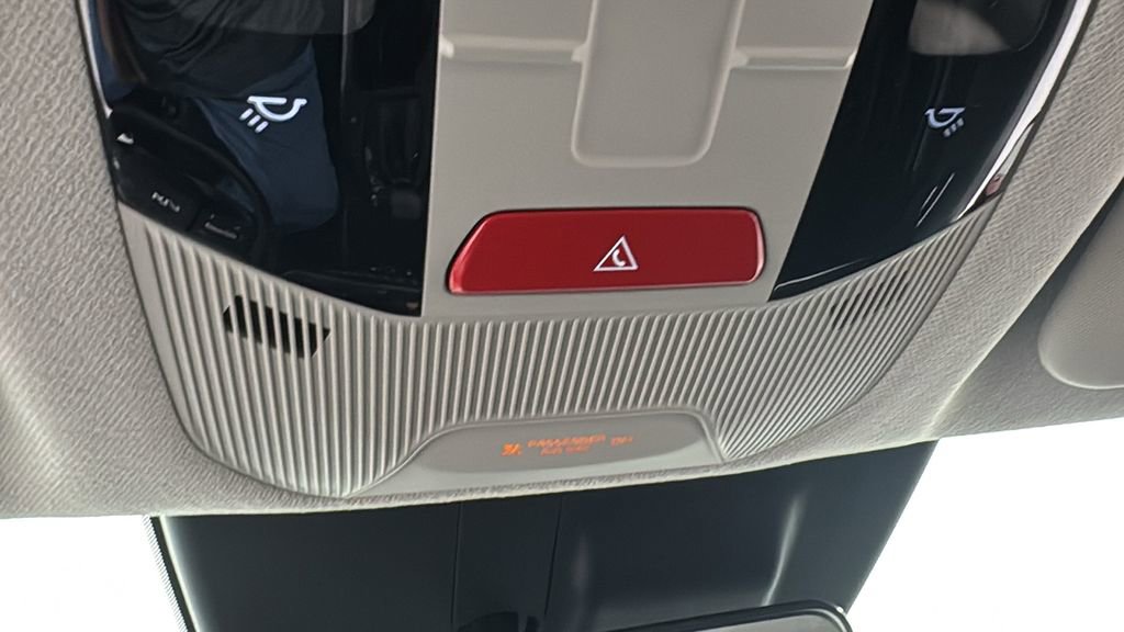 New 2025 Kia K4 LXS image 28