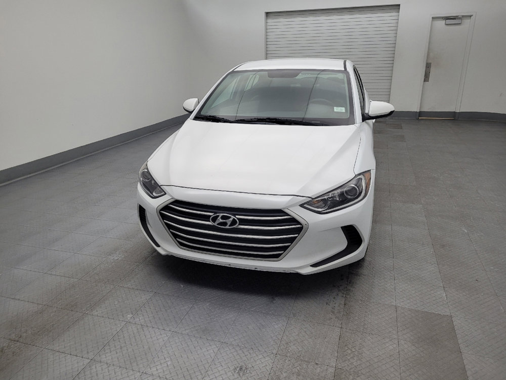 Used 2017 Hyundai Elantra SE image 15