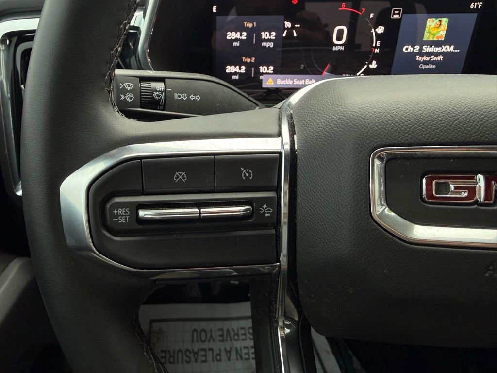 Used 2025 GMC Canyon Elevation image 24