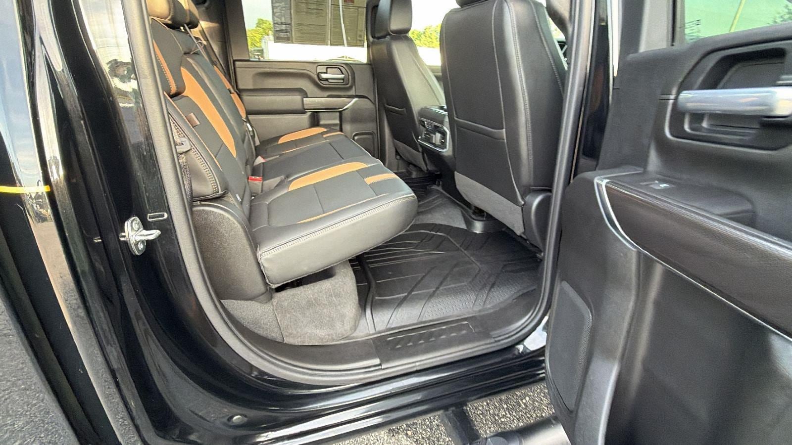 Used 2021 Chevrolet Silverado 2500 LTZ w/ Carhartt Edition AWD/4WD image 23