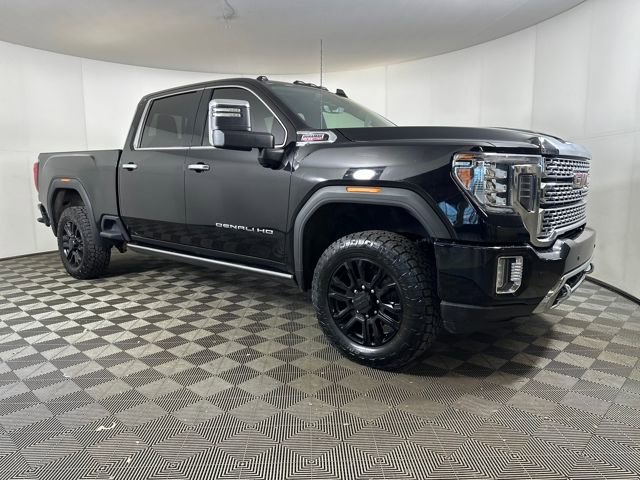 Used 2023 GMC Sierra 2500 Denali w/ Denali Black Diamond Edition image 2