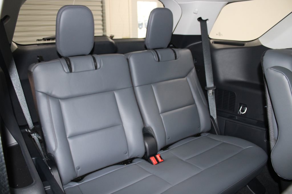 New 2026 Ford Explorer Active image 34