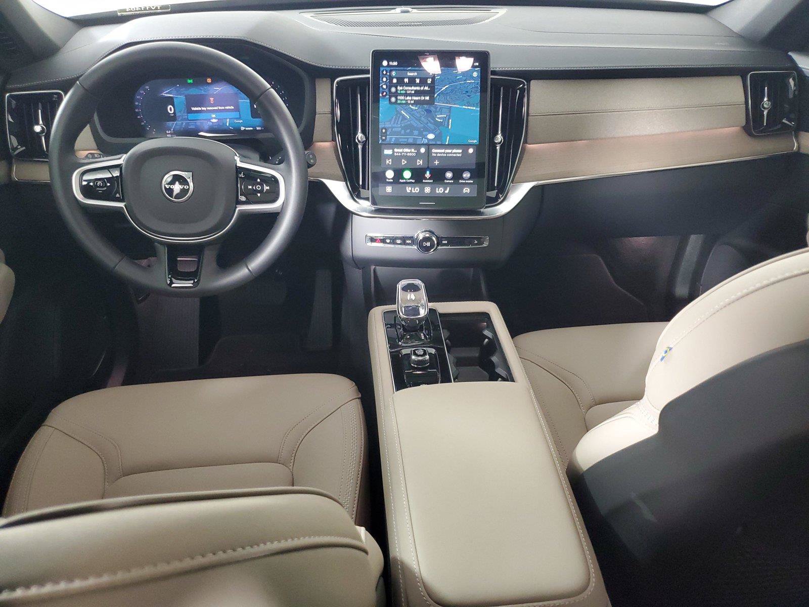 Certified 2026 Volvo XC90 B6 Plus w/ Protection Package Premier AWD/4WD image 15