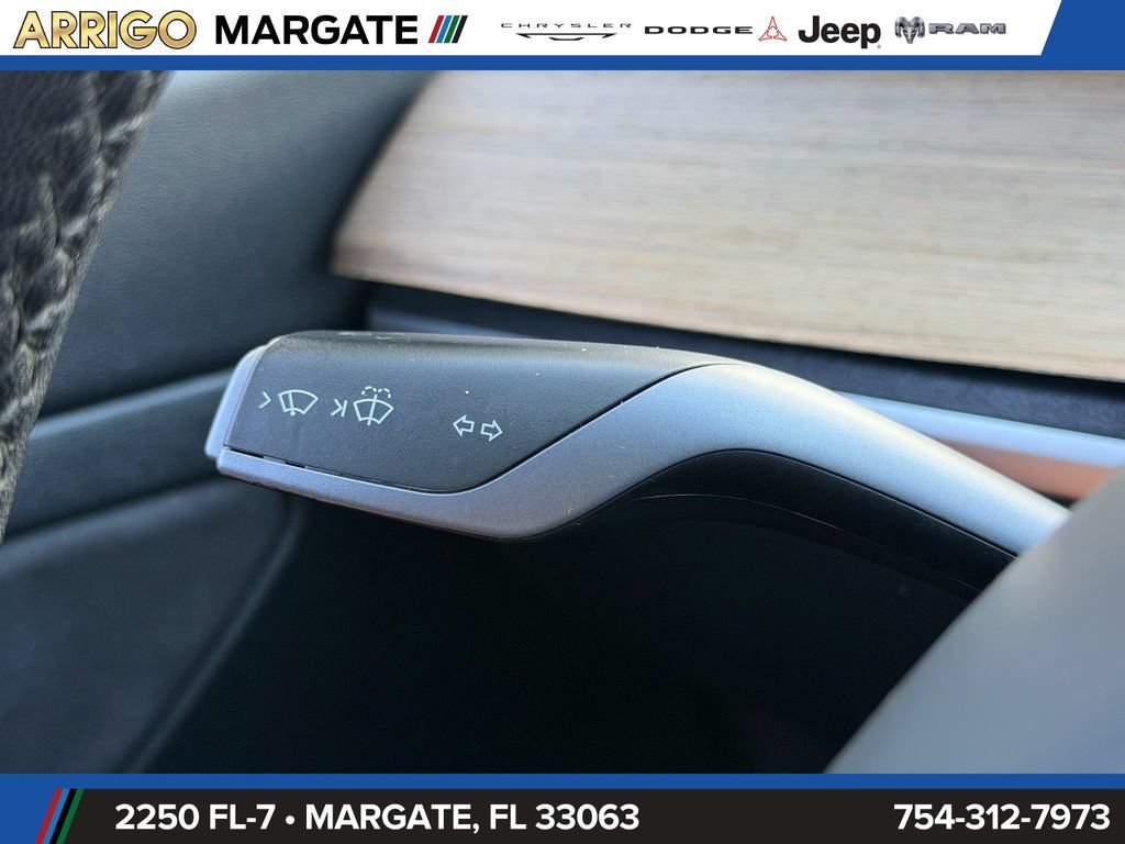 Used 2021 Tesla Model 3 Standard Range Plus RWD image 28