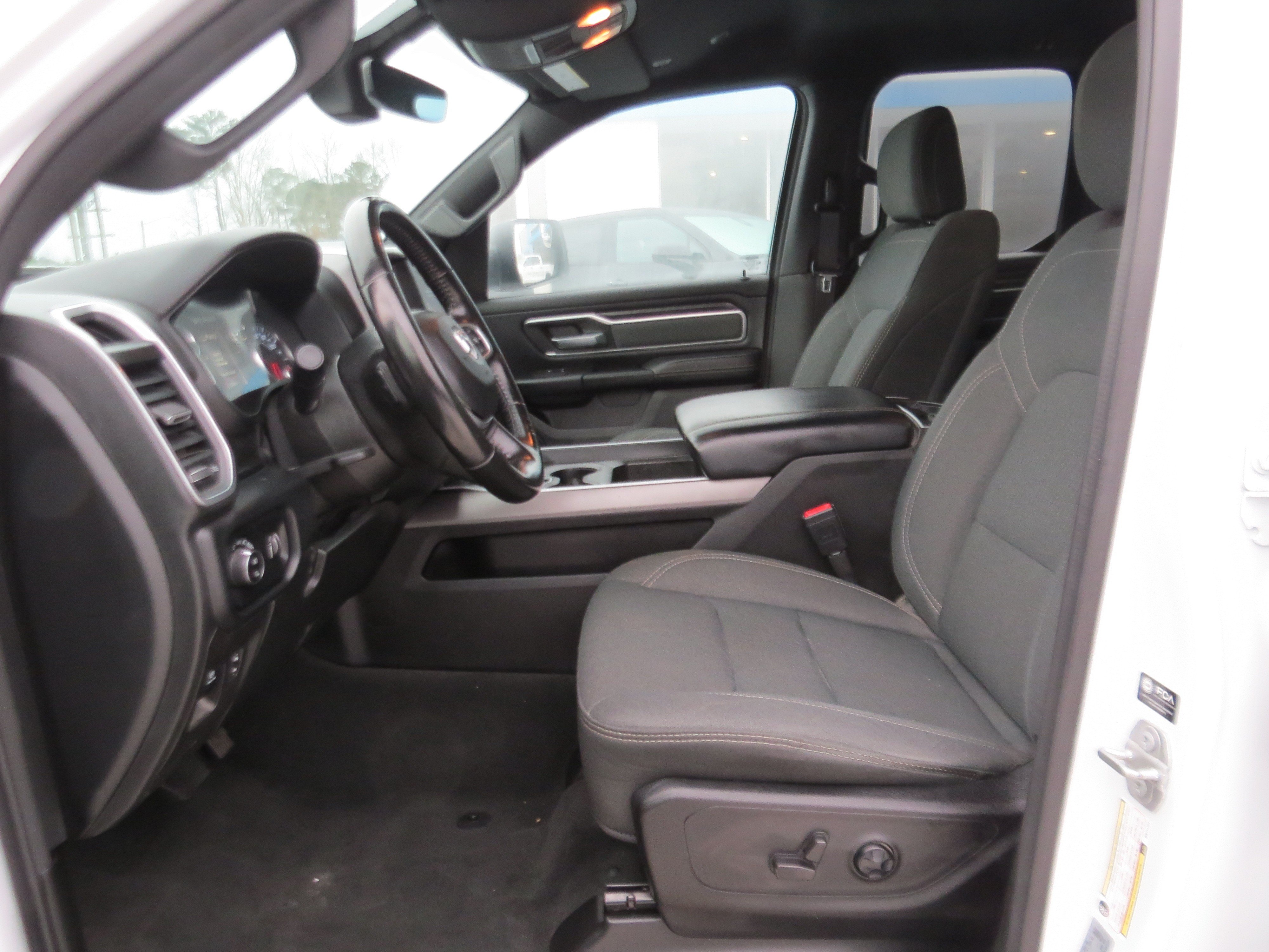 Used 2021 RAM 1500 Big Horn RWD image 15