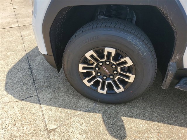 New 2026 GMC Sierra EV Elevation w/ Premium Package image 4