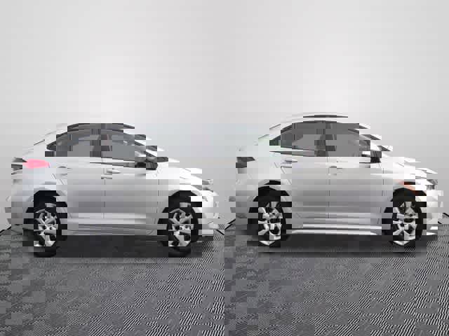 Used 2023 Toyota Corolla LE image 4