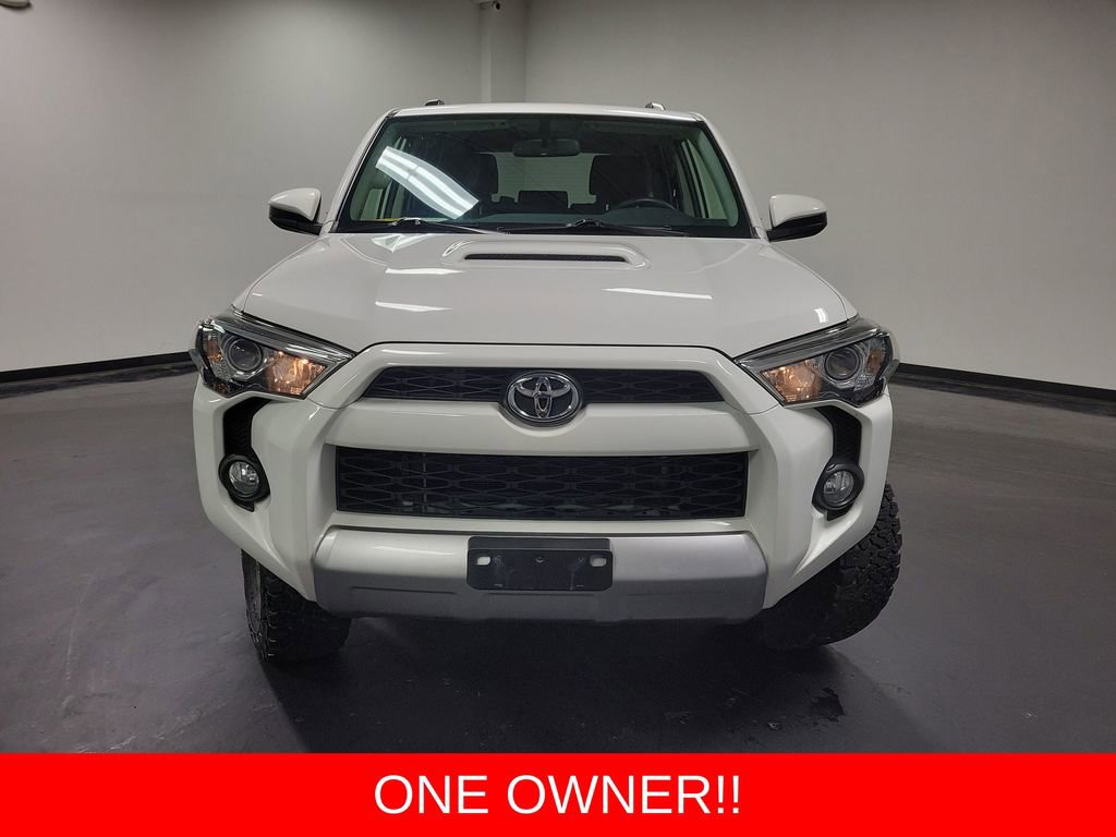 Used 2018 Toyota 4Runner TRD Off-Road w/ TRD Performance Package AWD/4WD image 2