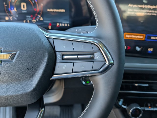 New 2027 Chevrolet Traverse LT w/ Sun and Wheel Package FWD image 18